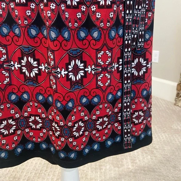 Max Studio Wrap Dress. Size M - Picture 4 of 7